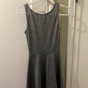 H&M gray v-back dress